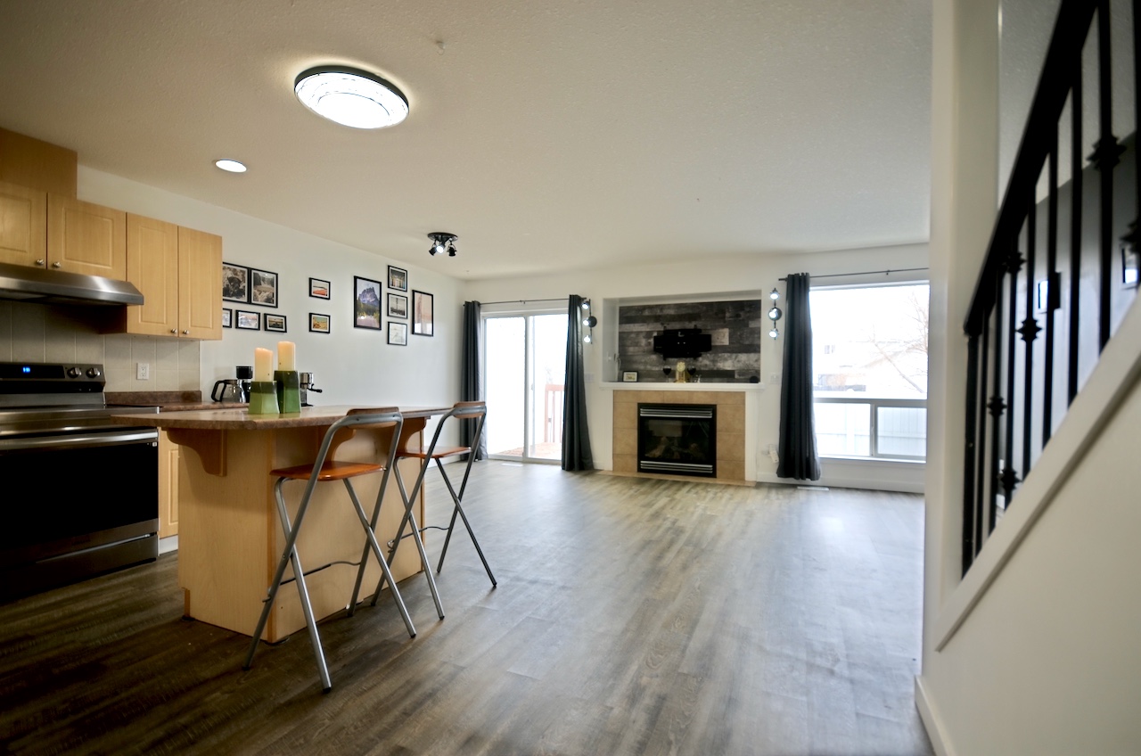 For Sale - 9515 99 ST in Morinville