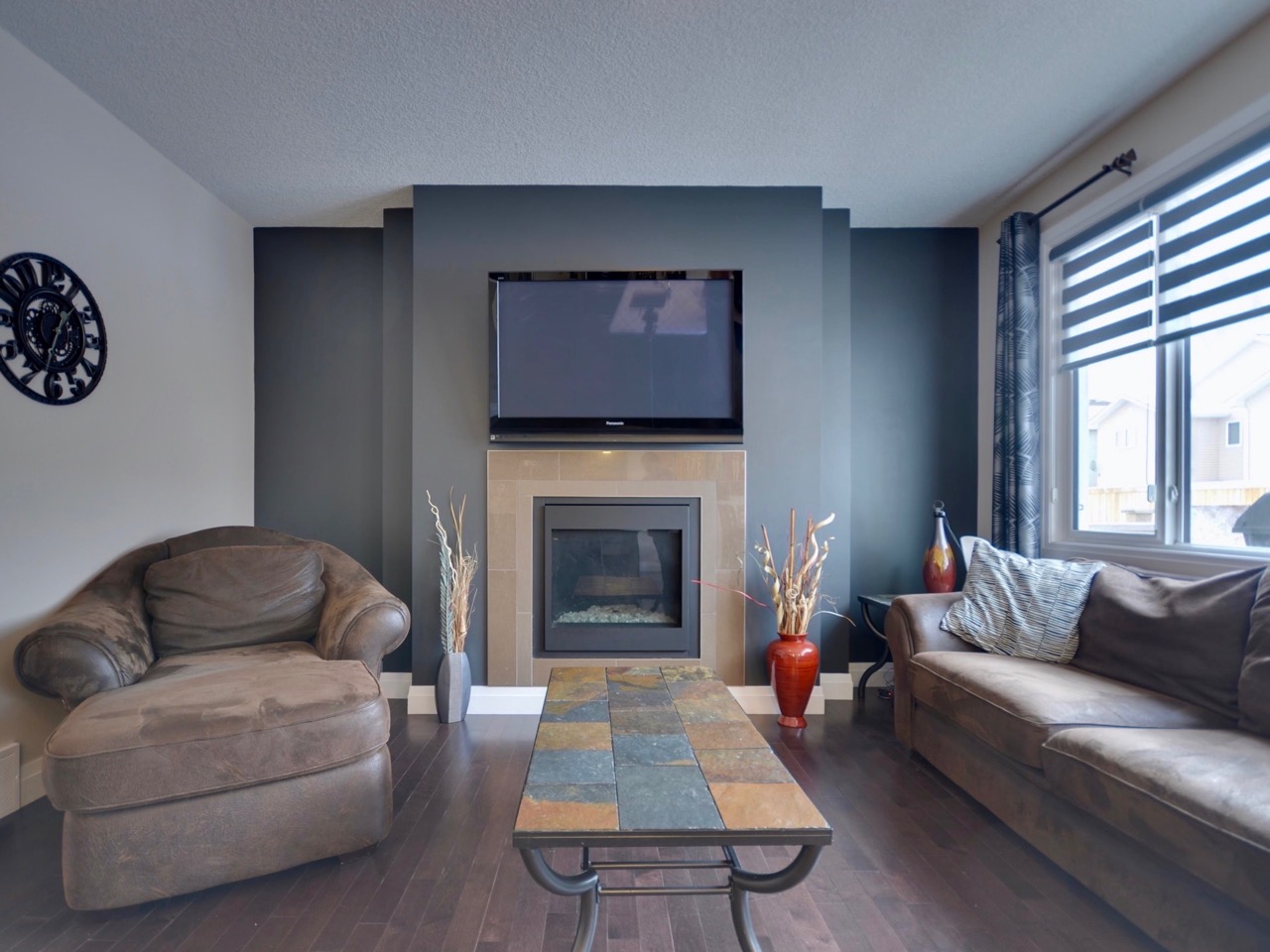 New property listed in Stony Plain